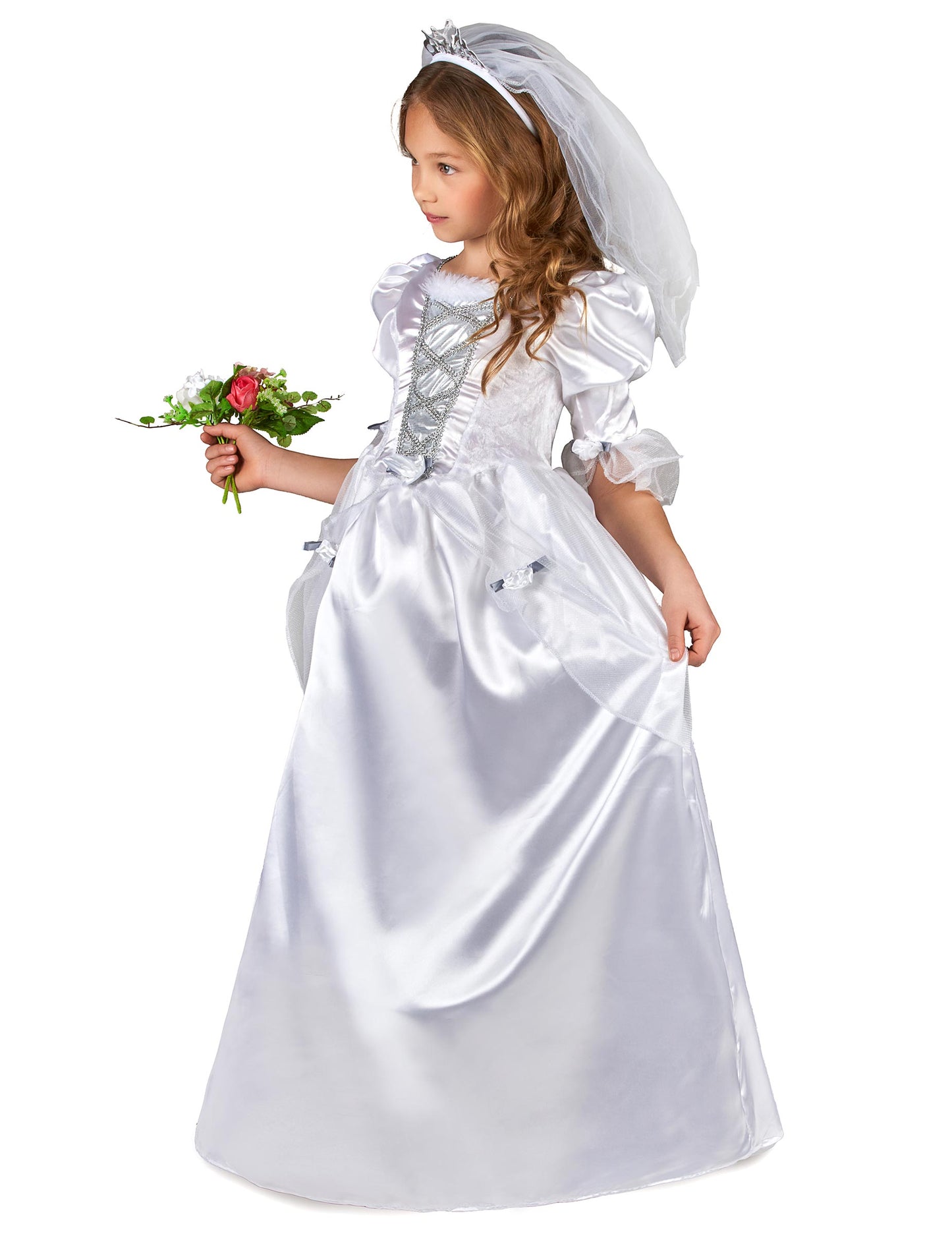 Costum de fată căsătorit cu Sail