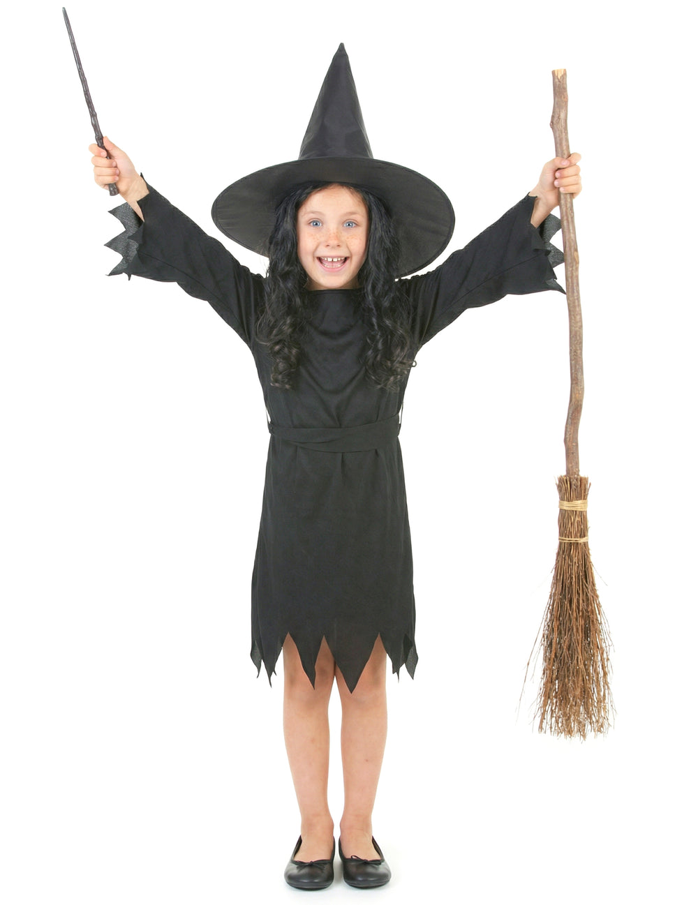 Vue d'ensemble avec accessoires du déguisement de sorcière Halloween pour fille