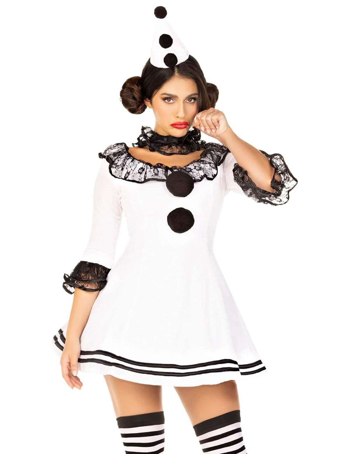 Prim-plan pe bustul costumului pierrot alb sexy