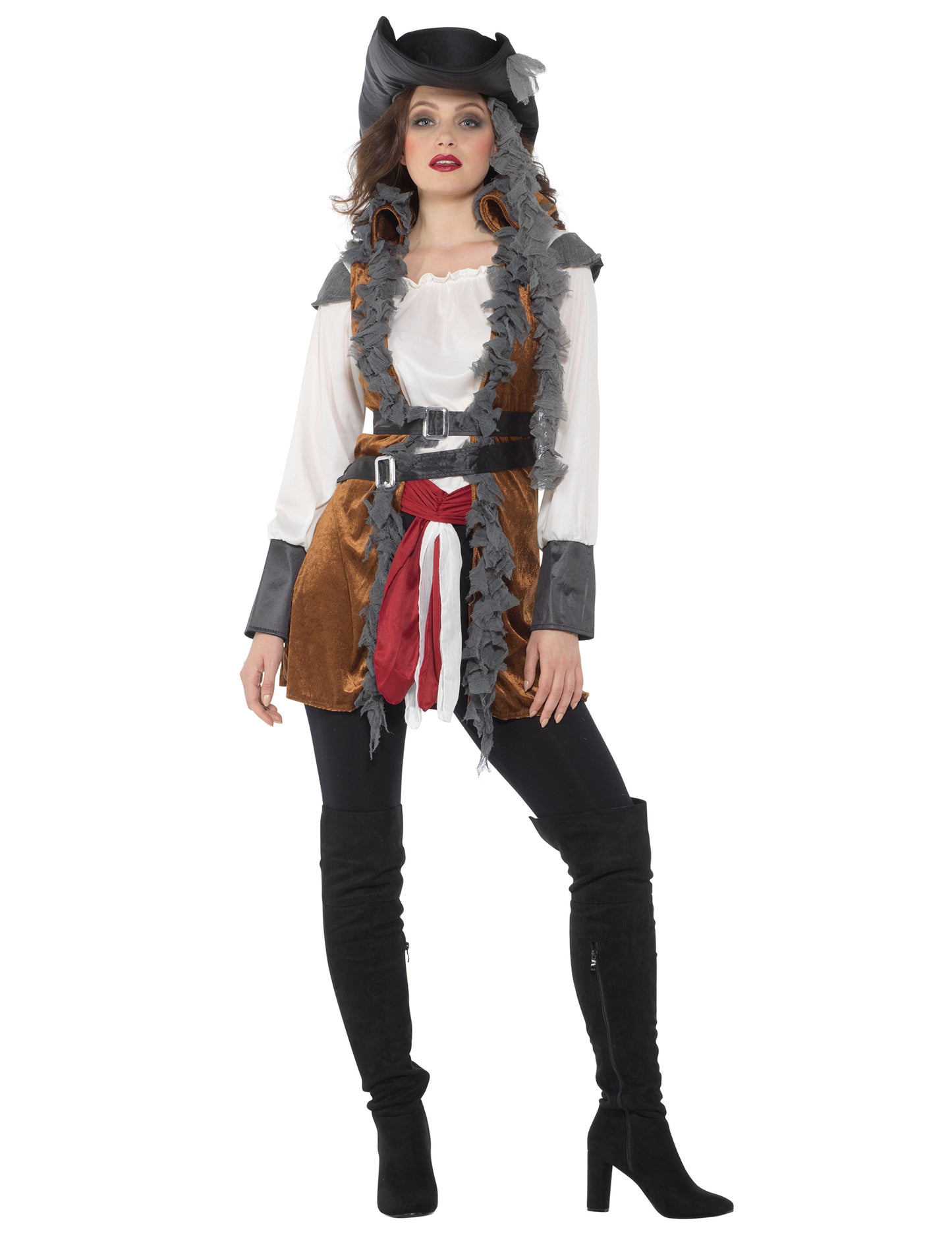 Pirate deghizare cu vesta femeii
