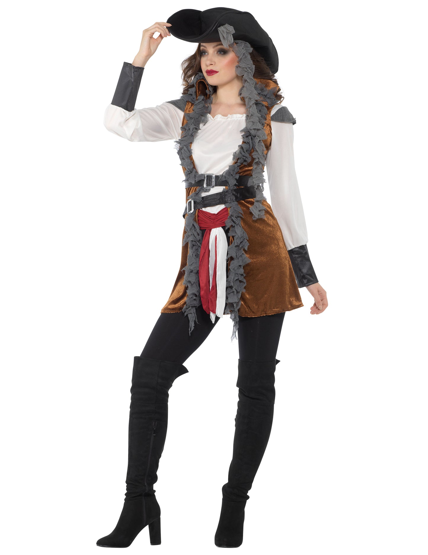 Pirate deghizare cu vesta femeii