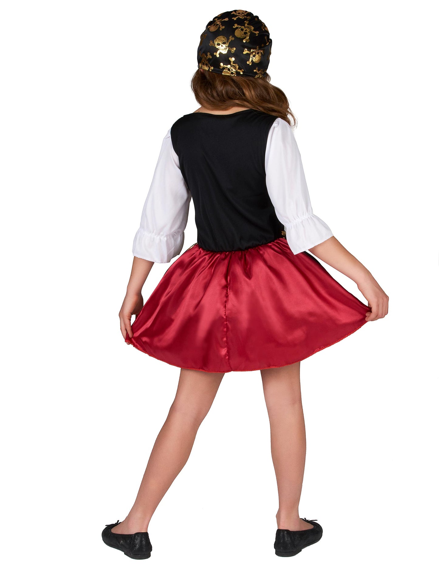 Pirate deghizează modele de aur fată