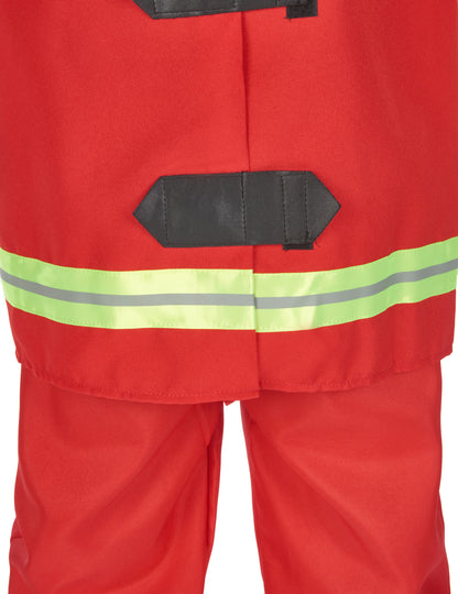 Gros plan sur le bas de la veste et la bande réfléchissante du déguisement de pompier pour enfant
