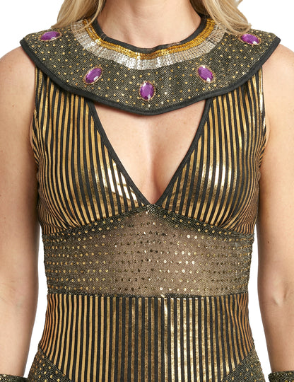 Costumul reginei femeii din Egiptul Nilului