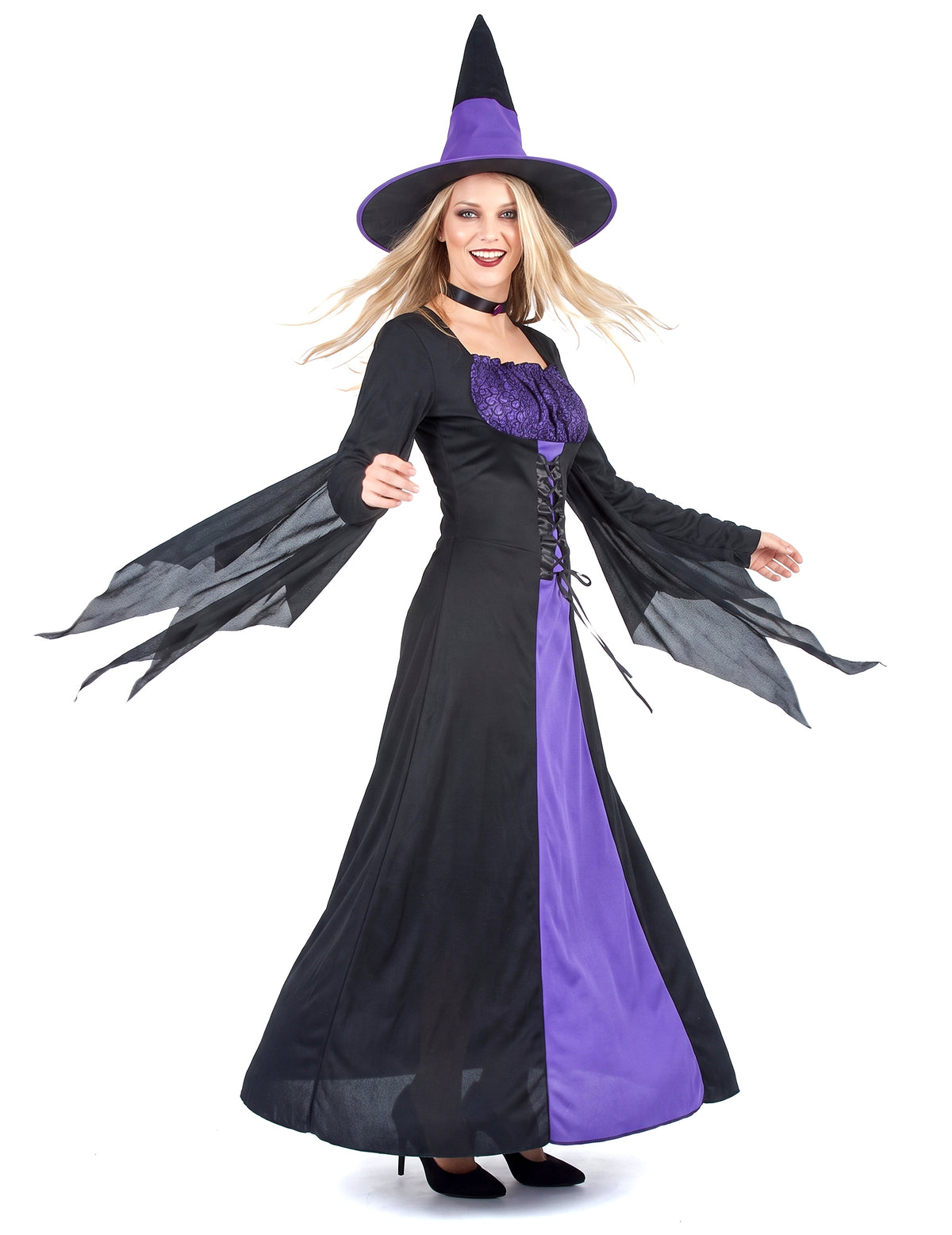 Deghizarea vrăjitoarei femeii de Halloween