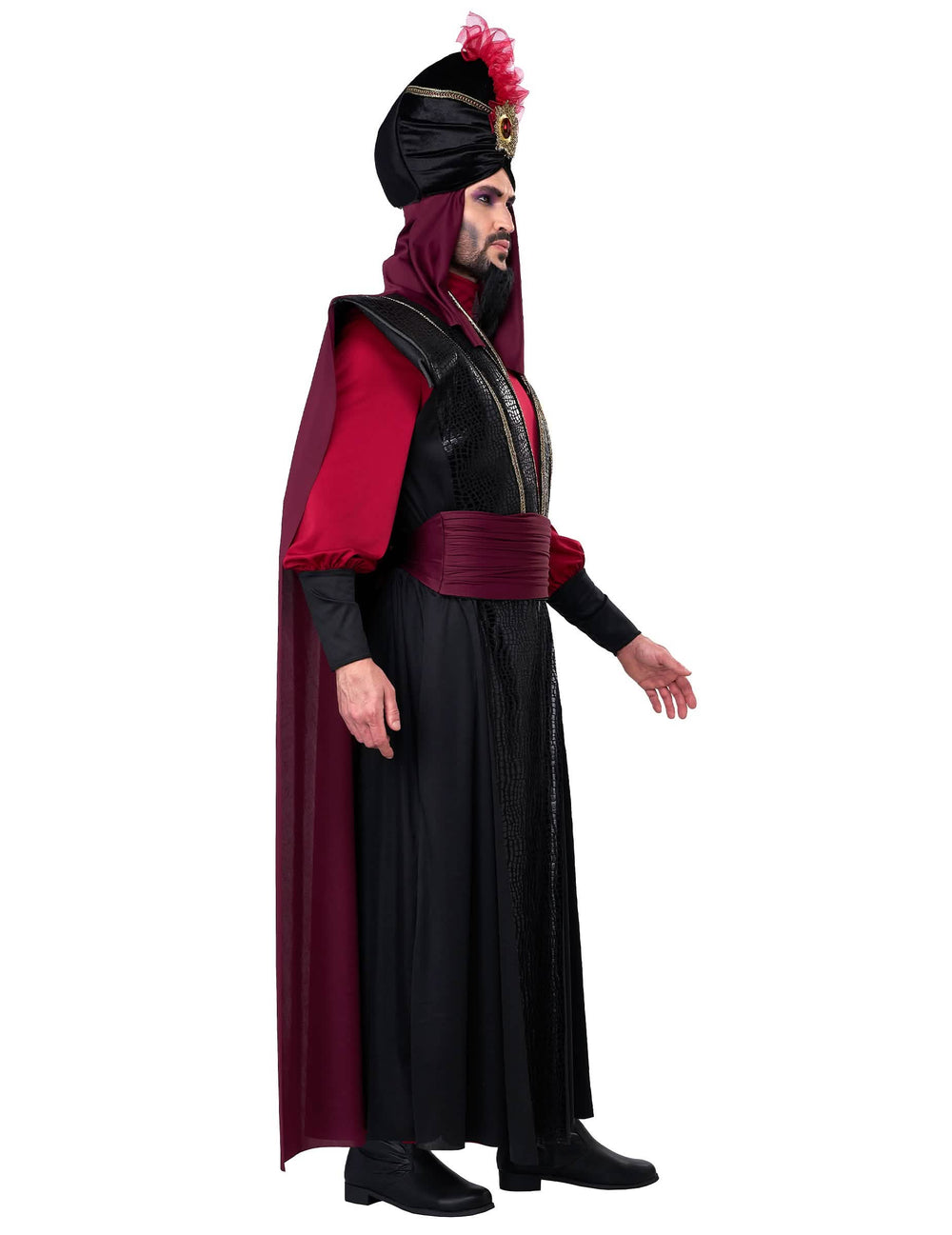 Vedere din profil a costumului de sultan al răului lux