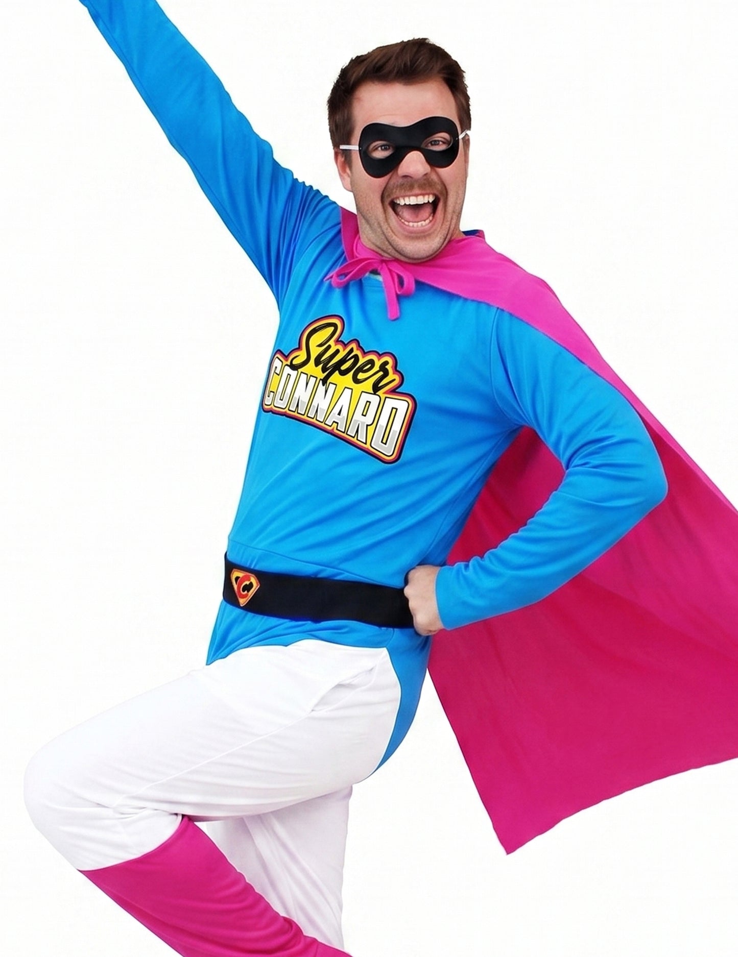 Super tâmpit deghizat om