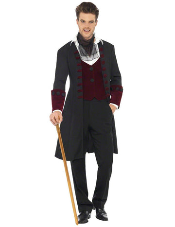 Halloween om vampir deghizare