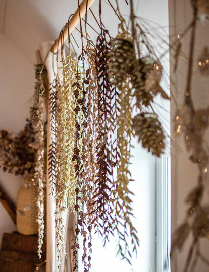 Ghirlandă de frunze cu sclipici ciocolatiu 90 cm 