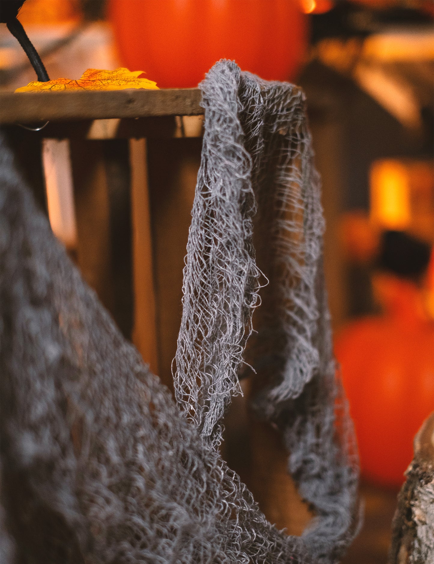 Foaie gri de Halloween 180 x 75 cm
