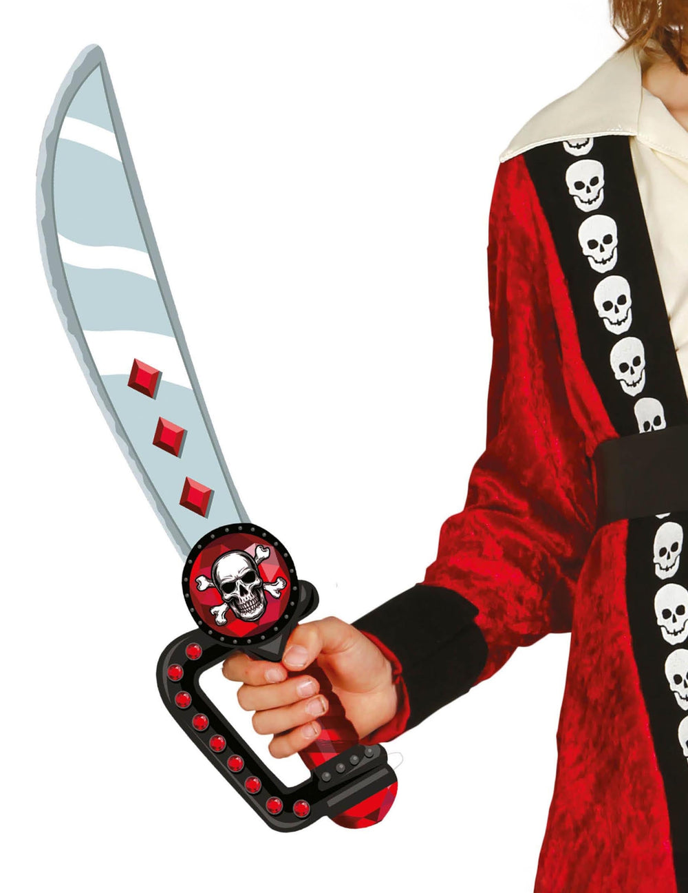 Gros plan sur la poignée de l'épée de pirate en mousse