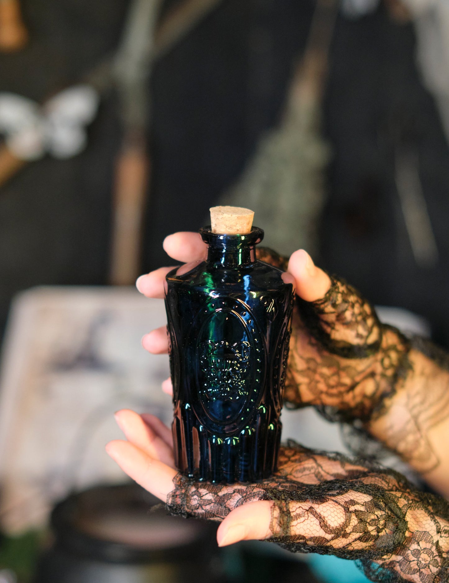 Midnight Blue Glass Vial 13.5 cm