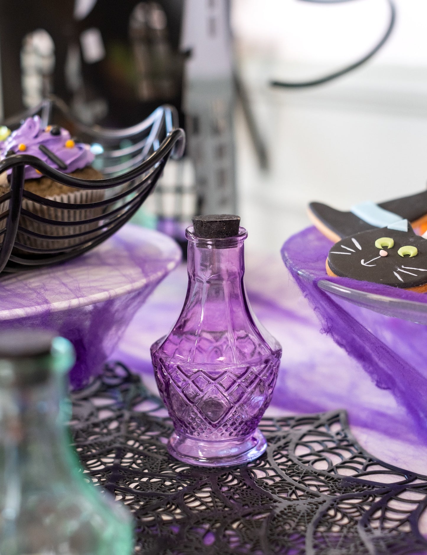 Flacon de sticlă violet 11,5 cm