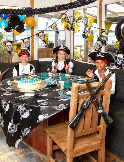 Garland 10 Pirat de plastic din plastic Jolly Roger 30 x 20 cm