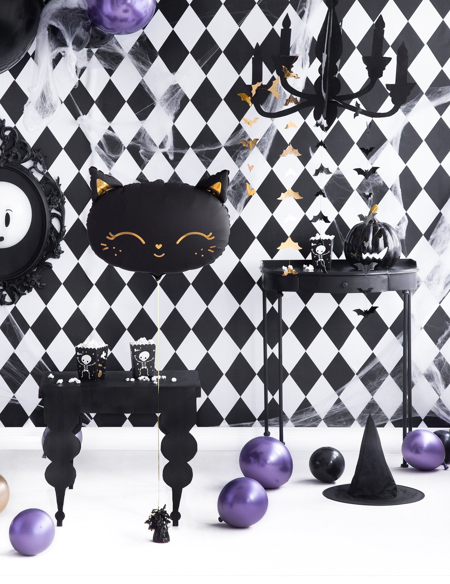 Black Bat Garland 150 x11 cm