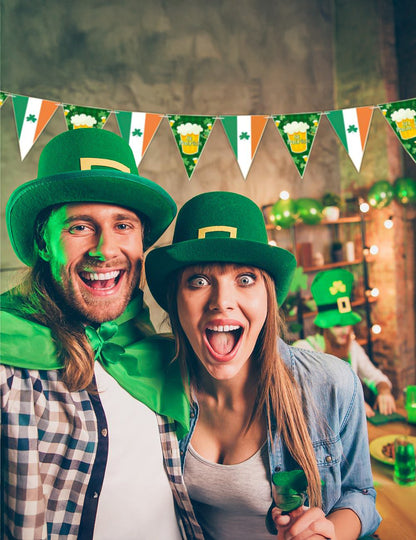 Mise en situation de la guirlande de fanions Bière St Patrick