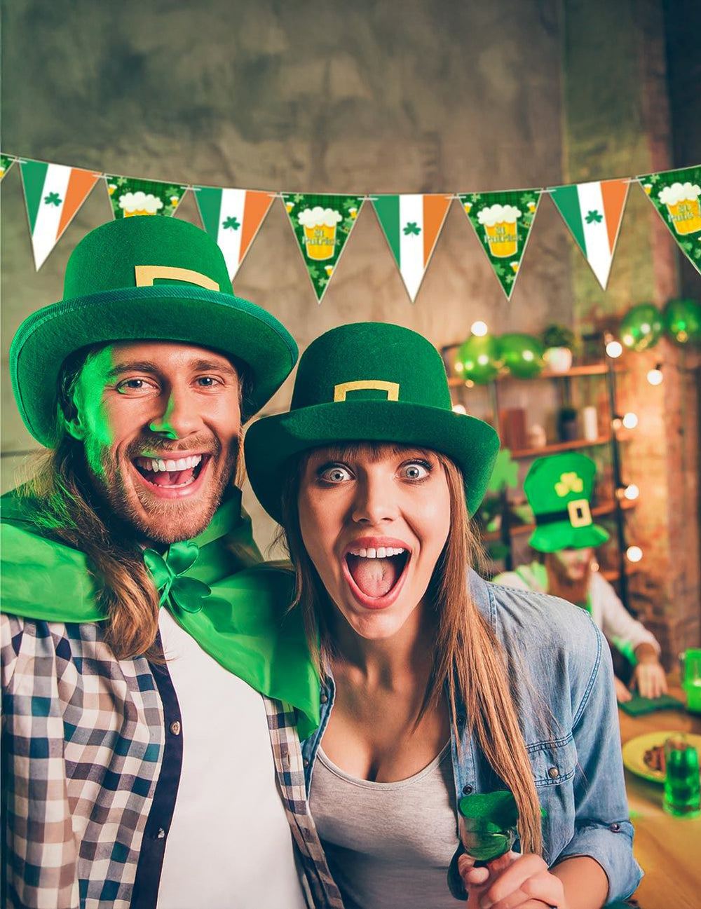 Mise en situation de la guirlande de fanions Bière St Patrick
