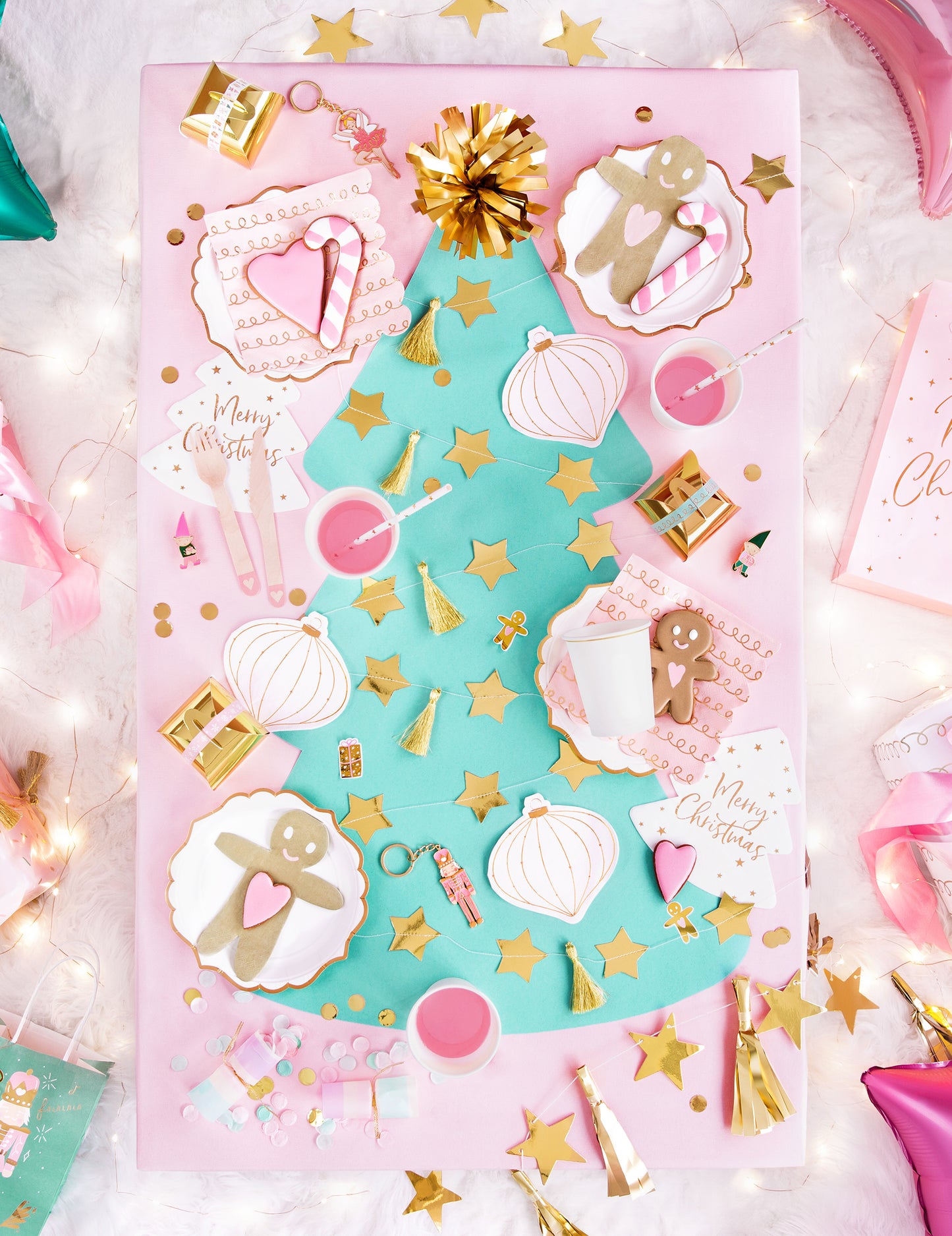 Ghirlandă de hârtie cu ciucuri aurii și stea de asamblat