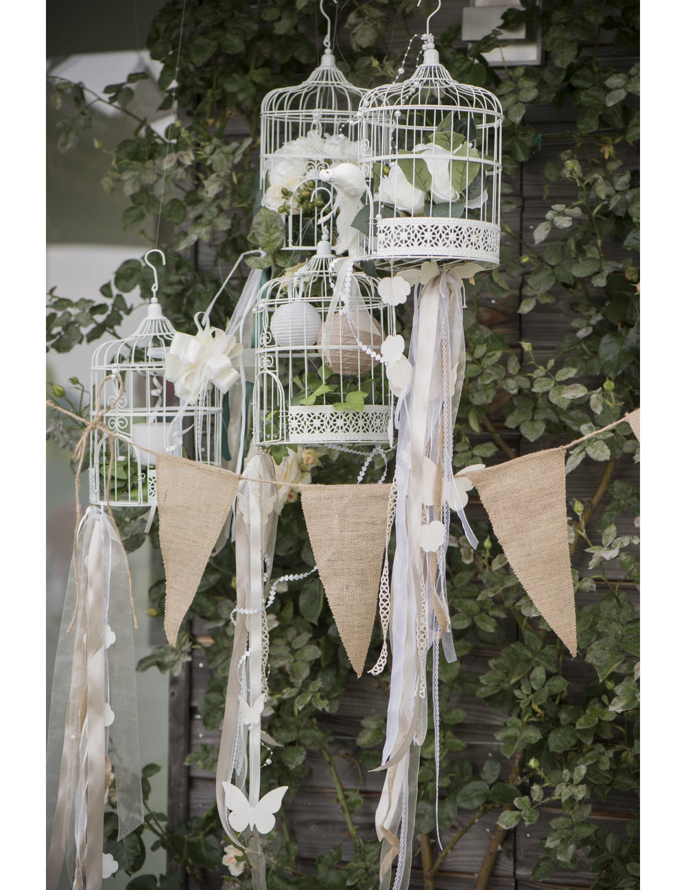Mise en situation de la guirlande fanions mariage champêtre