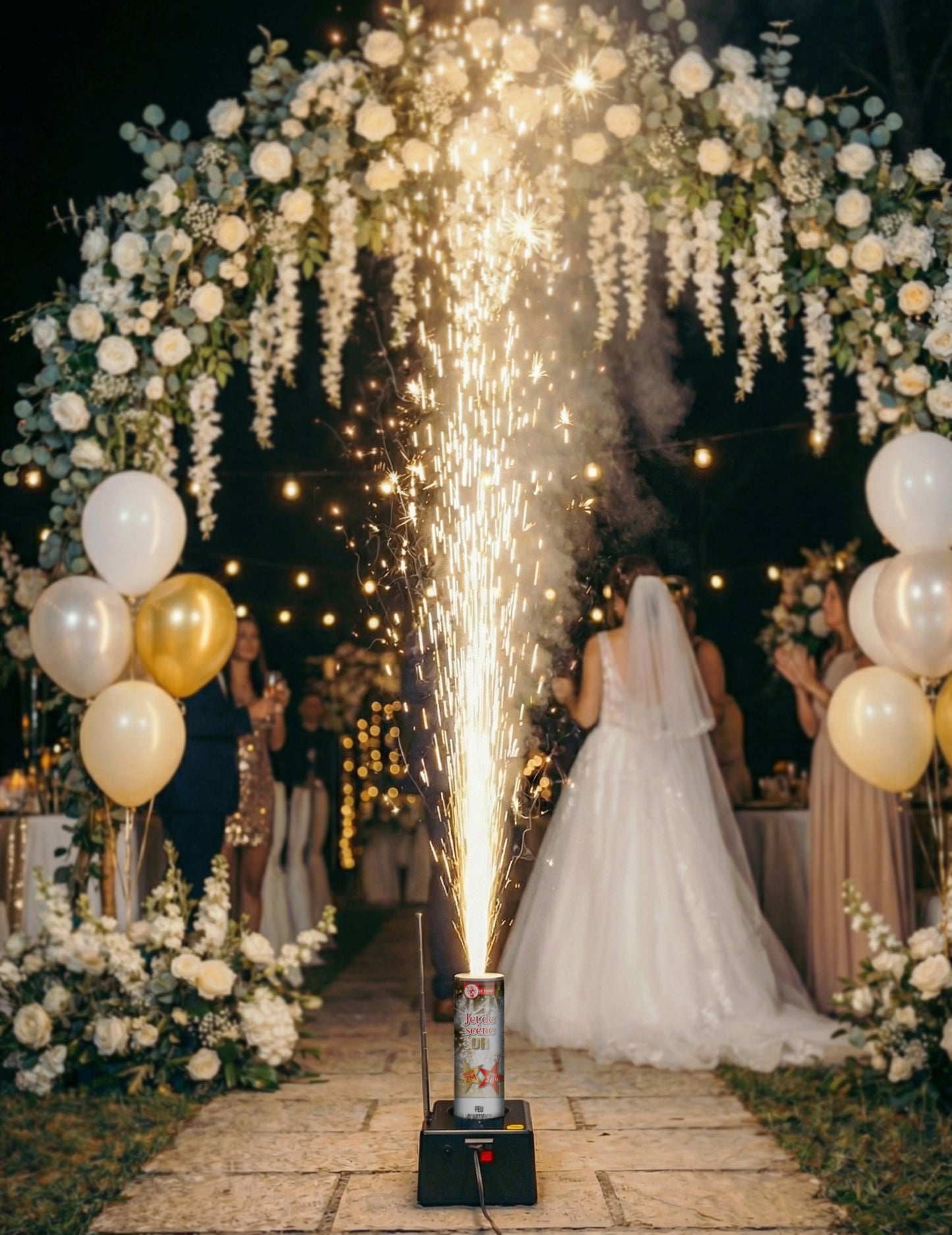 Jet de scenă 2 metri 30 de secunde aur