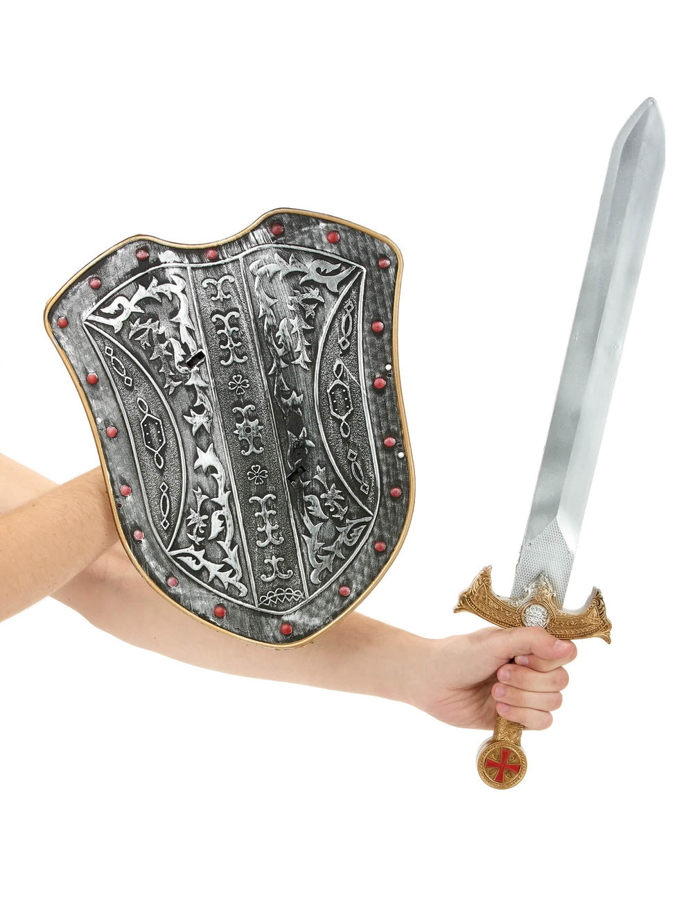 Prim-plan asupra sabiei și scutului din kitul scut și sabie de cavaler medieval pentru copil