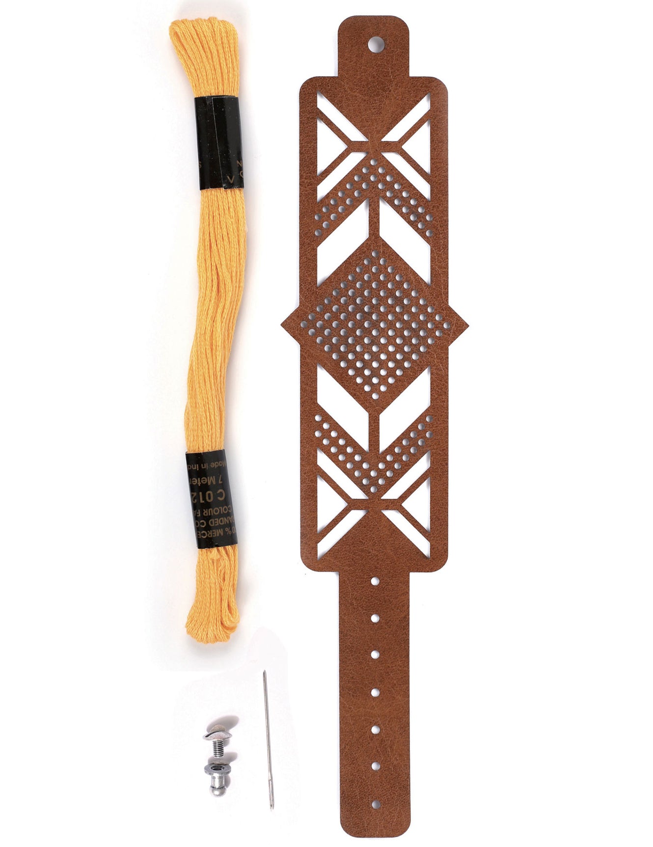 Set de brățară din piele maro cu model de diamant brodat pentru adulți.