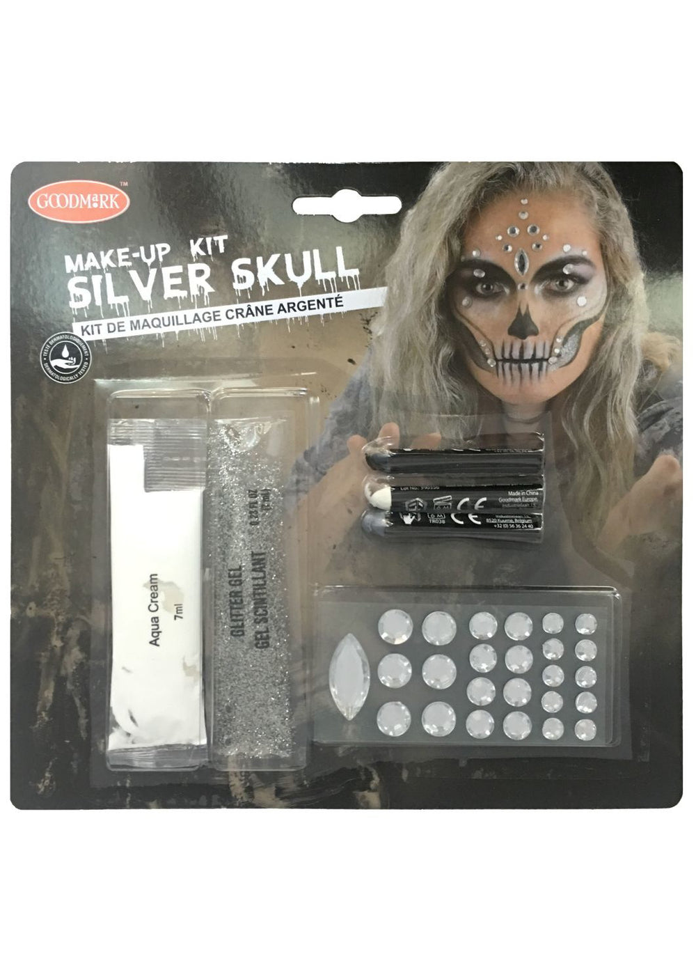 Gros plan sur le visage maquillé du Kit maquillage squelette sexy pour adulte argent