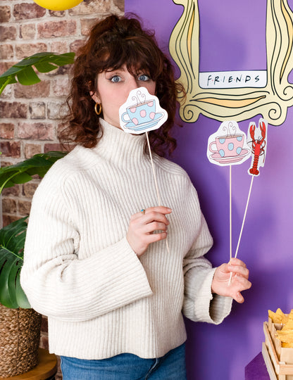 Kit Photobooth cu prietenii prieteni 40x46cm 3 camere