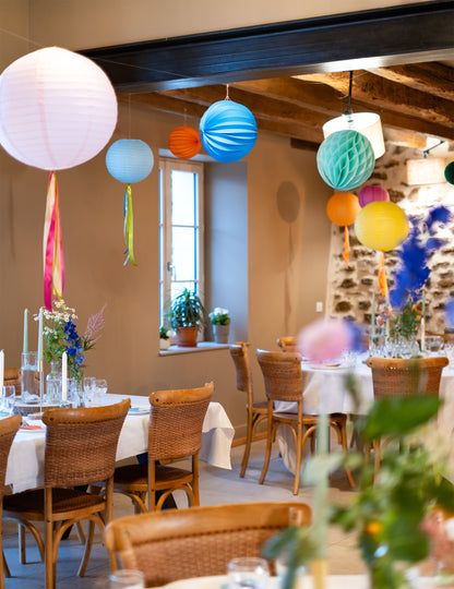 Lampion sferic albastru turcoaz 23 cm pentru agățat 