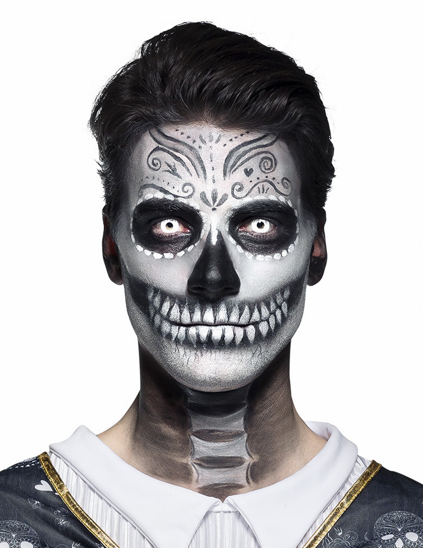Effet sur visage maquillé des lentilles fantaisie UV pour adulte blanc