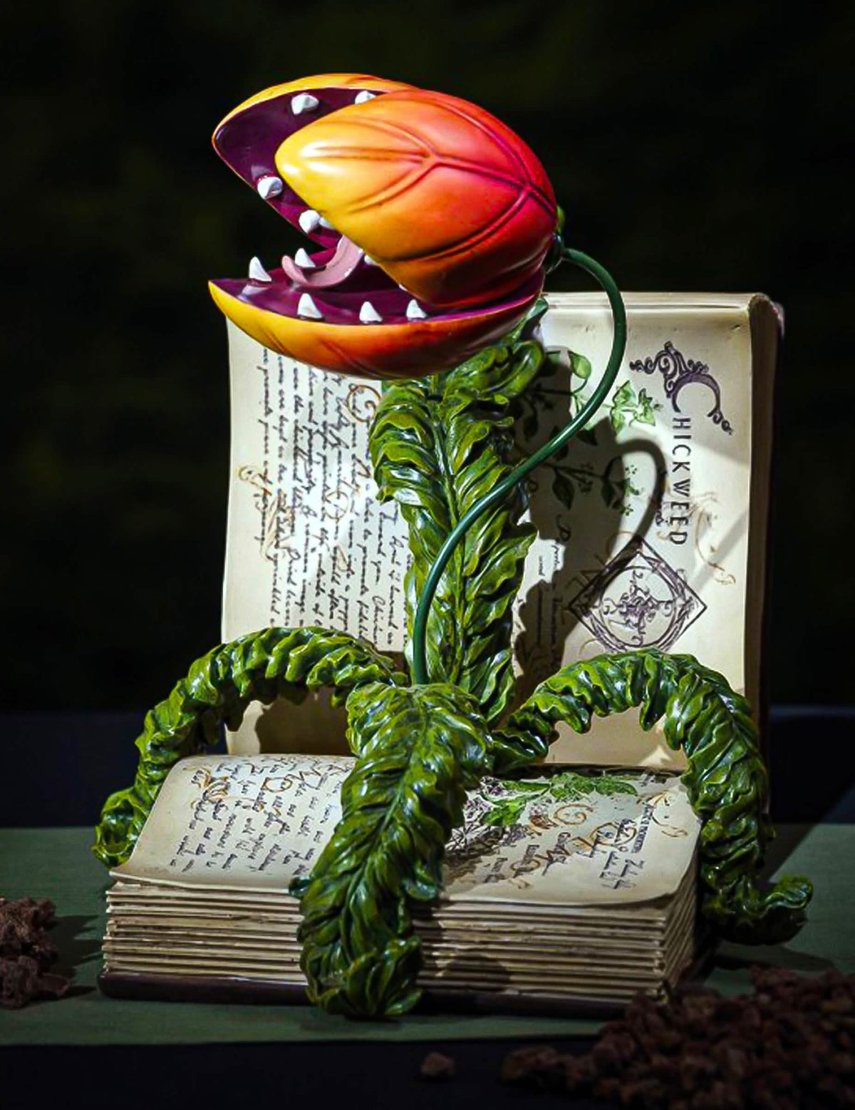 Livre décoratif en résine avec plante carnivore 29 x 25 x 29 cm
