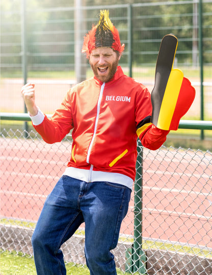 Supporter portant la main en mousse Belgique