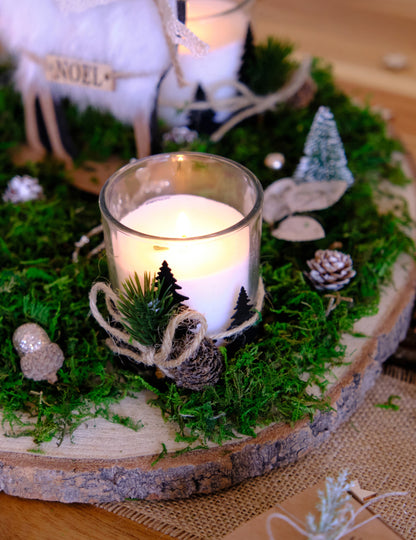 Détail de l'utilisation en centre de table de la mousse végétale séchée décoration naturelle
