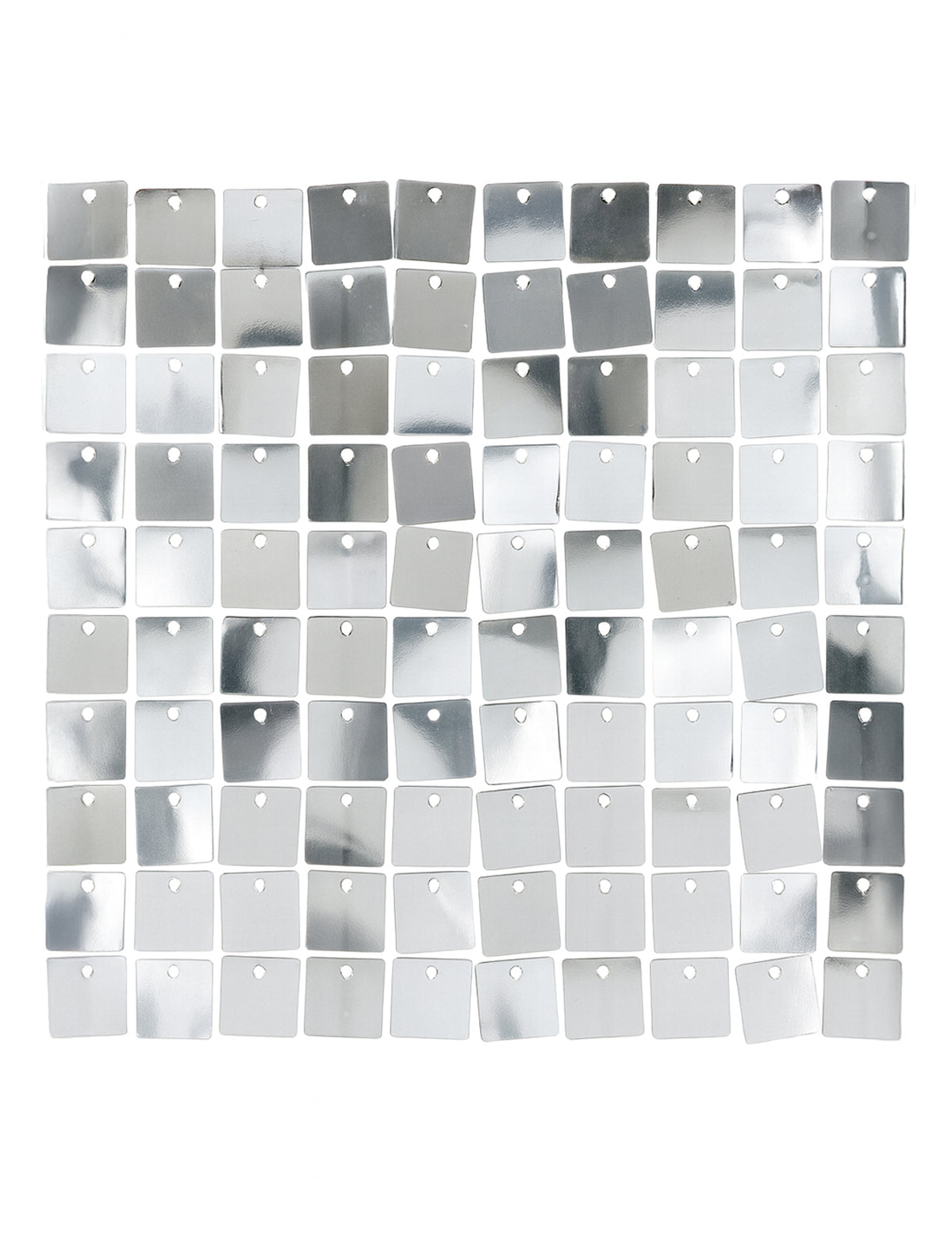 Détail des sequins carrés du panneau de fond argent brillant pour fête