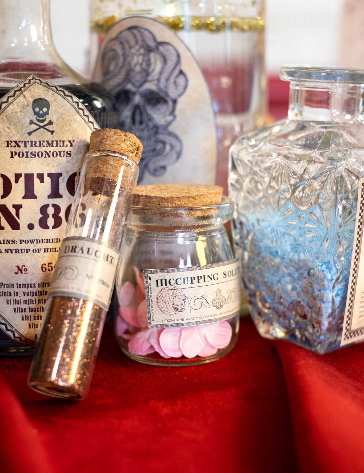 Borcan de sticlă mic cu dop de plută de 8 cm