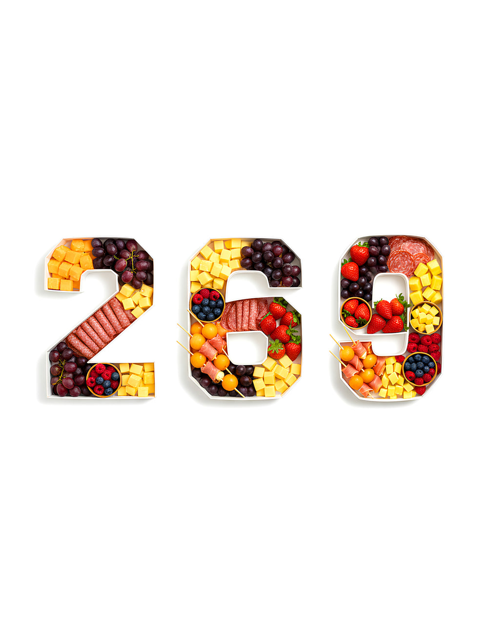 Plateau apéritif en carton chiffre pour number cake blanc