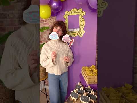 Kit Photobooth avec cadre Friends™ 40x46cm 3 pièces
