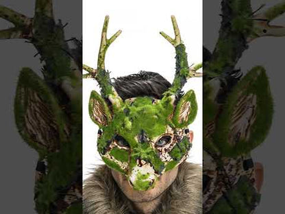 Mască de jumătate de cerb cu efect de spumă