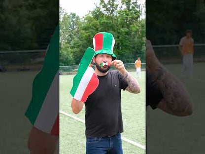 Mâna spumă pentru adulți din Italia