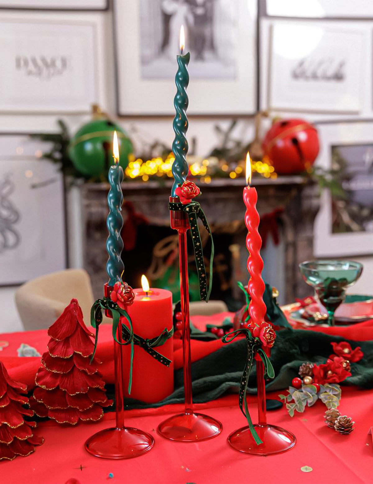 Sapin de Noël velours rouge et or 12 x 16 cm