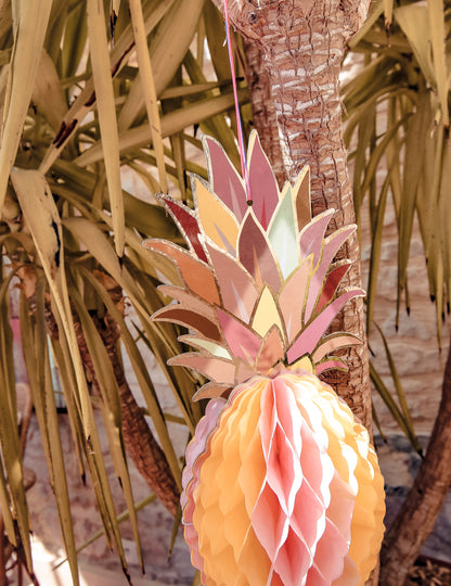 Decorațiune suspendată din hârtie cu model de fagure de miere multicolor, ananas, 30 cm aurit