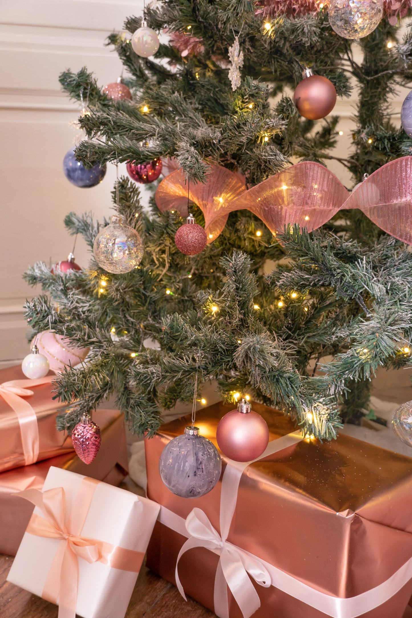 Panglică plisată întărită, auriu-roz strălucitor, 30 cm cm x 2,5 m pentru nuntă