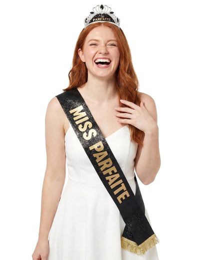 Set de poveste perfect: eșarfă și diademă