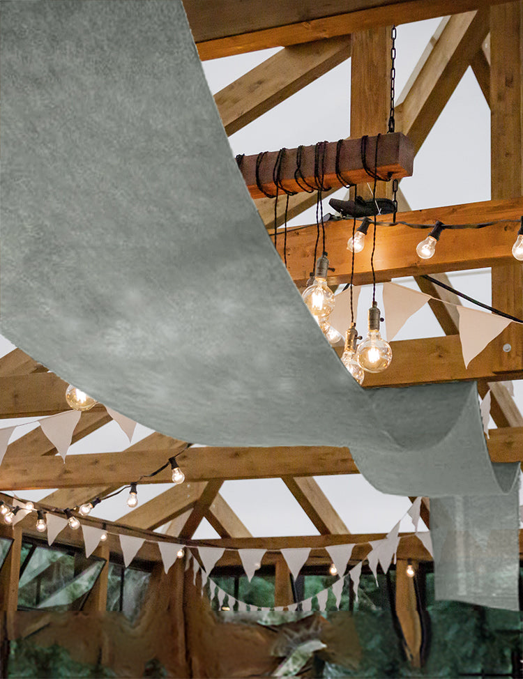 Draperie de nuntă gri 80 cm x 25 m de material nețesut