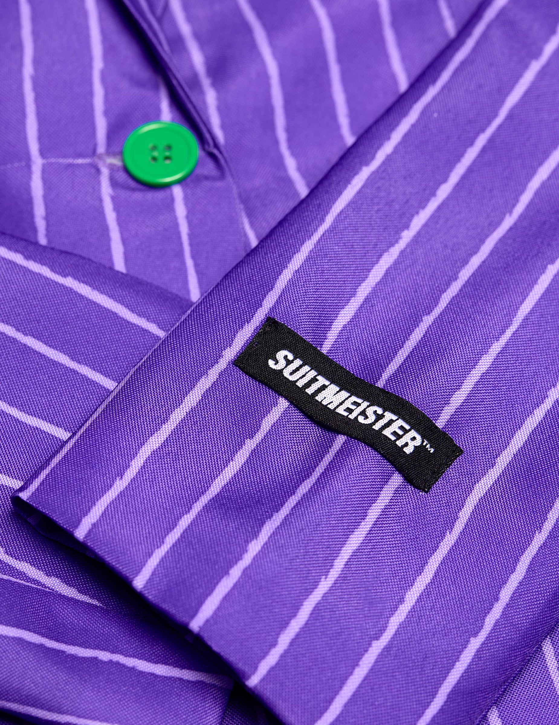 Détail de l'étiquette et du bouton de la veste Mrs. Joker pour femme