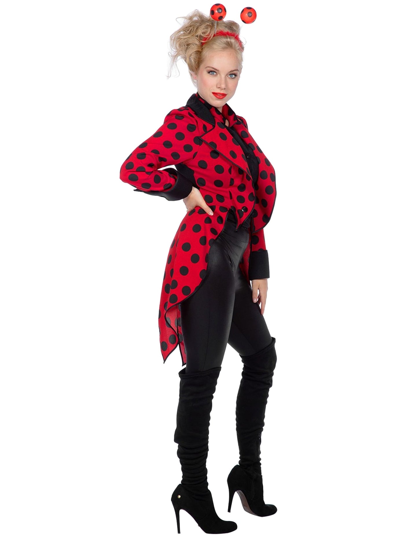 Vue de profil de la veste queue de pie coccinelle