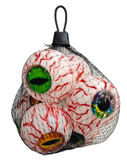 Détail du filet contenant les 6 yeux maléfiques pour Halloween